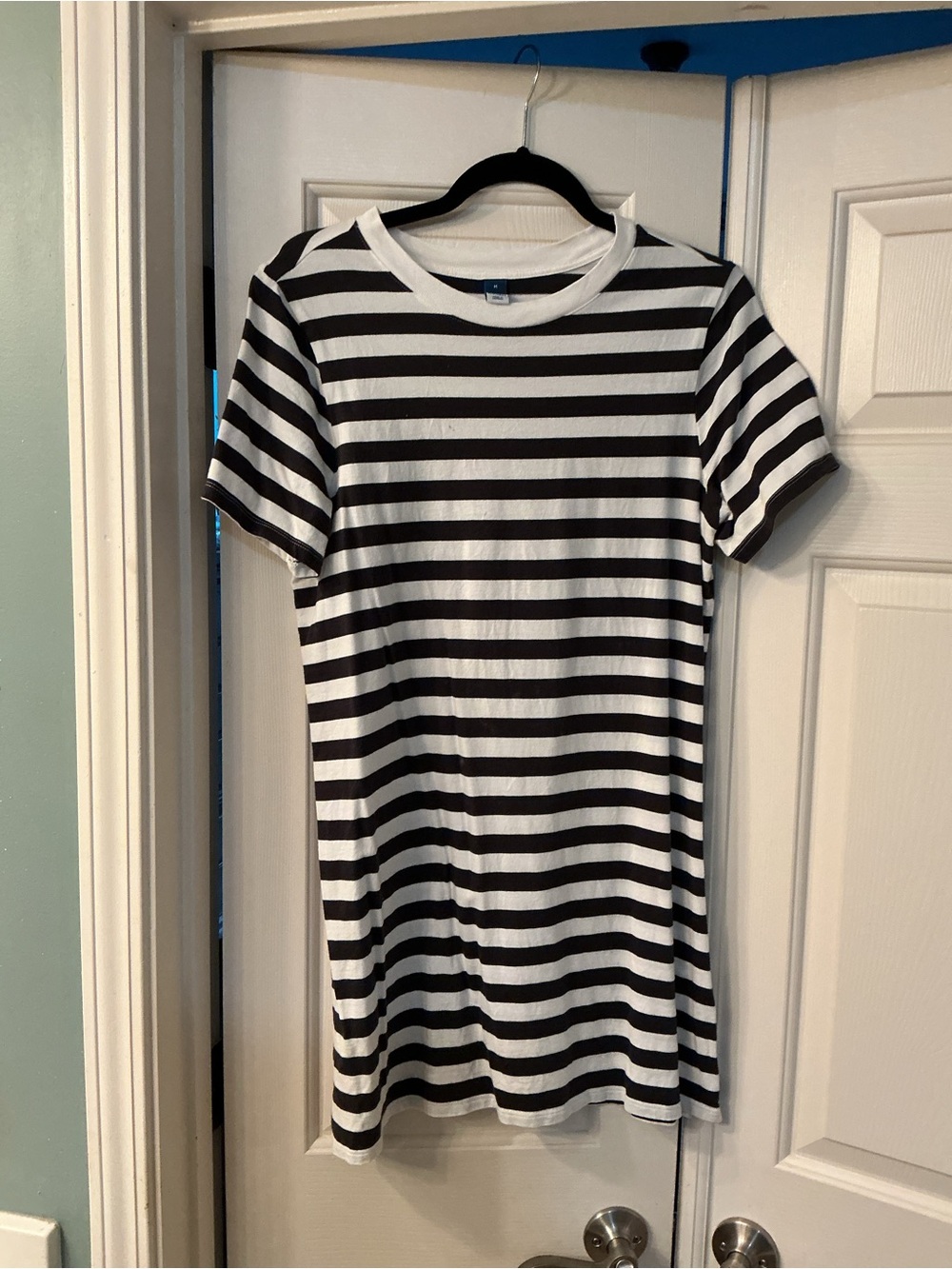 Old Navy Black and White Striped T-Shirt Dress